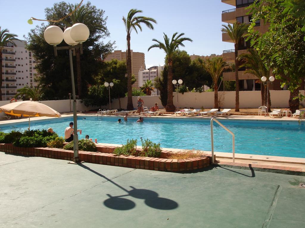 Bermudas Studio - Zand Properties بينايدورم المظهر الخارجي الصورة